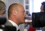 Kampfly Forsvarsminister Peter Christensen (V) og regeringens valg af kampfly ligger fast trods kritik fra Boeing. 