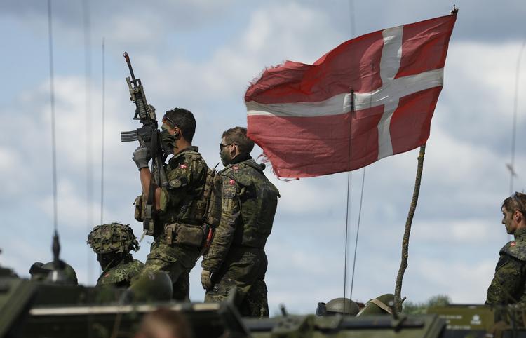 Østflanke. Baltiske lande vil byde det velkommen, hvis Danmark gør alvor af at sende et kompagni soldater som del af Nato's nye permanente bataljoner. Her ses danske soldater under en øvelse i Litauen i 2014. 