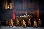 Populært. Østre Gasværk fulgte i 2013 op på succesen 'Skammerens datter' med 'Skammerens datter 2' baseret på Lene Kaaberbøls romaner. Teatret spillede begge forestillinger for tilsammen 70.000. 