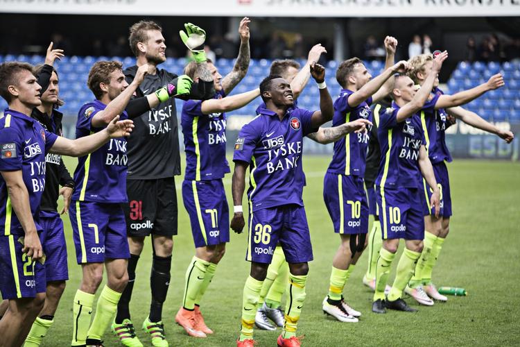 mirakelmagere. Efter FC Midtjyllands 2-1-sejr over Randers havde træner Jess Thorup så svært ved at forstå det, at han kaldte de tre point for et mirakel. Foto: Tobias Nicolai/Polfoto 