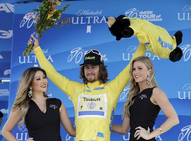 Skiftedag? Tinkoff-holdet lukker ved årets udgang og den stærke og meget vindende Sagan skal derfor finde et nyt hold. 
