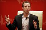 Udmelding. Facebook-stifter Mark Zuckerberg har også selv udtalt, at det er altafgørende for Facebook, at udvælgelsen af nyheder sker uden politisk skævvridning. 
