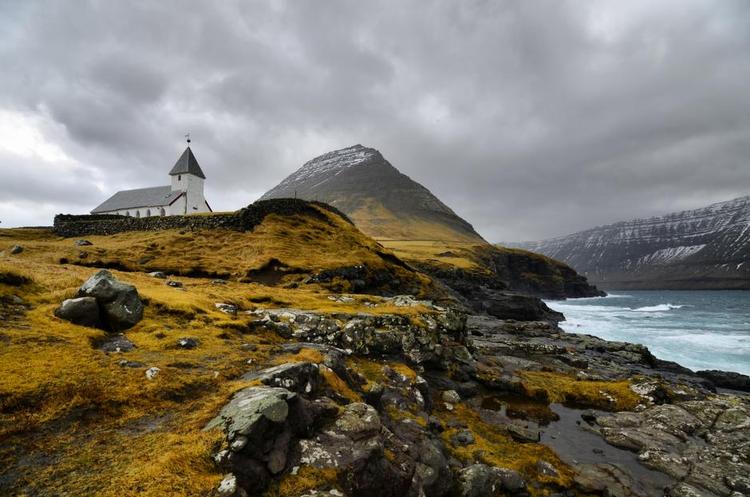 FÆRØERNE. Øen rummer dramatisk natur. Læserfoto: Thomas Poulsen 
