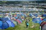 Folkemængder. Sikkerhedspolitiet i Storbritannien advarer nu store festivaler som Glastonbury mod terror. 