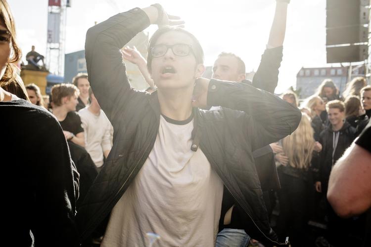 Fest. Saml kræfterne i løbet af ugen, for onsdag går det løs. 