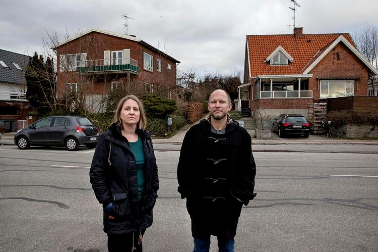 GRUNDSKYLD. Rikke Sternberg skal fortsat betale mere i grundskyld end Joakim Valentiner, selvom deres grunde i Utterslev i København er ens. Arkivfoto: Jacob Ehrbahn 