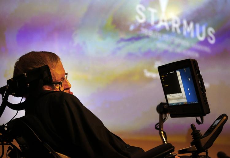 Matematikgeni. Stephen Hawking er anerkendt verden over for sit intellekt. Han kan dog ikke forklare Donald Trumps succes ved det amerikanske præsidentvalg. 