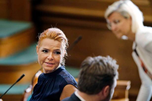 Udlændinge-, integrations- og boligminister Inger Støjberg, Socialdemokraternes Dan Jørgensen og uddannelses- og forskningsminister Ulla Tørnæs. 