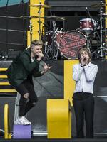 Live. Her optræder Citybois som opvarmning til One Direction-koncerten i Horsens. 