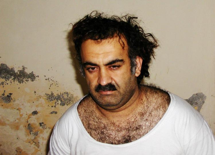 Terrorist. Khalid Sheikh Mohammed blev taget til fange af amerikanerne 1. marts 2003. I årevis er militærretssagen mod ham og fire medsammensvorne, som sidder fængslet i et militærfængsel på Cuba, blevet udskudt. 