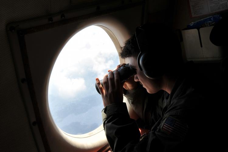 Mysterium. Det er stadig uklart, hvad der fik Egyptair-flyet til at styrte i havet på en flyvning fra Paris til Kairo 19. maj i år. Store dele af flyet samt de sorte bokse er stadig ikke lokaliseret. 
