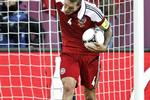 Skuffelse. Daniel Agger ærgrer sig over en scoring fra Portugals side til 3-2 i et opgør mod Danmark. 
