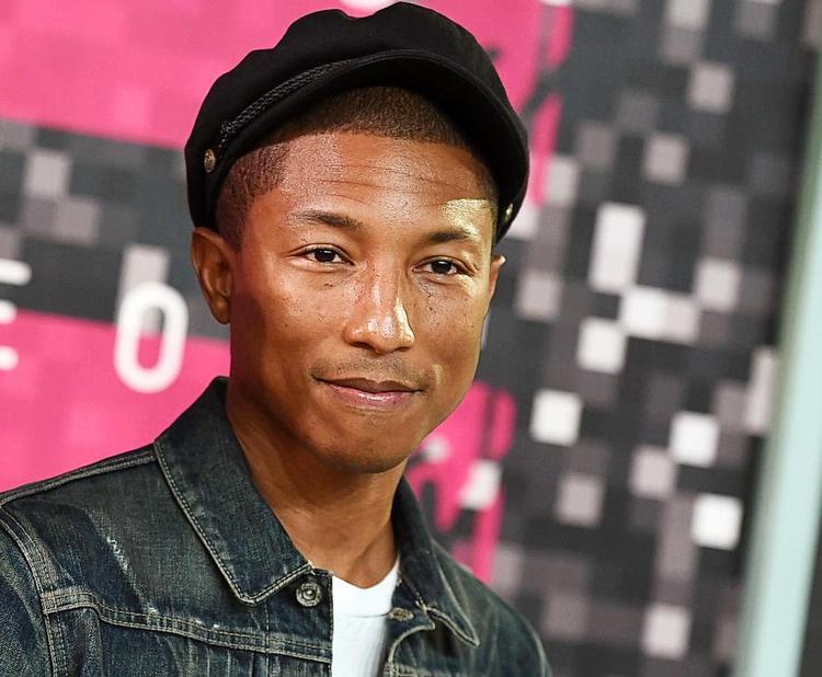 wow. Pharrell Williams blev ganske betuttet ved mødet med Maggie Rogers. 