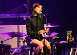 Drab. Christina Grimmie, der blev landskendt, da hun optrådte i den amerikanske sangkonkurrence The Voice, er blevet dræbt under en koncert. 