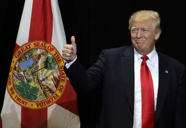 Valgkamp. Donald Trumps strategi over for Islamisk Stat er »at tæve dem sønder og sammen«. 