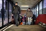 GRÆNSEKONTROL Fra i dag vil personale fra Hjemmeværnet hjælpe politiet med id-kontrol og overvågning ved den dansk-tyske grænse. 