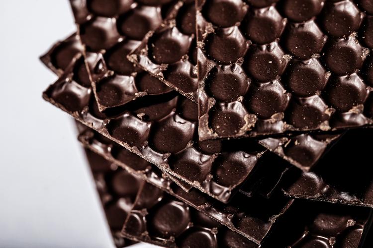 Punktum. Pålægschokolade på rugbrød udfordrer børns smagsløg, mener Annette Nyvang. 