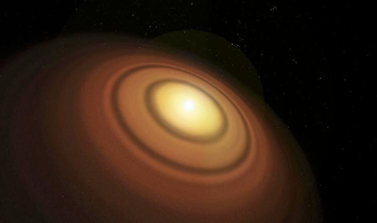 Alkoholtåge. Astronomer har fundet et af livets tidligste byggesten i form af træsprit i et spirende solsystem, hvor planeter er ved at tage form i en skive af stjernestøv, som kredser om den unge stjerne TW Hydrae. 