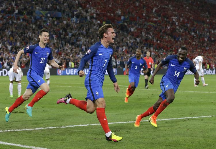 Helten. Antoine Griezmann scorede det forløsende mål i kampens sidste minut. 