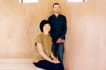 VÆRKSTED. Akiko  Kuwahata og Ken Winther er i færd med at opføre en tilbygning til deres hus, hvor de skal have træværksted. 