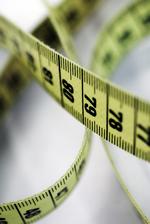 BMI-beregning. Undersøgelser viser, at midaldrende og ældre gerne skal have et højere bmi end unge. 