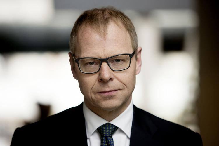 'frikendt'. Nykredit-koncernen med topchef Michael Rasmussen i spidsen kom i stormfuldt modvind, da de i starten af året satte bidragssatserne op i datterselskabet Totalkredit. 