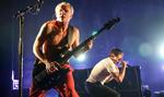 overskud. Bassisten Flea og sangeren Anthony Kiedis for fuld udblæsning på Ace Hotel i februar i år i Los Angeles. 