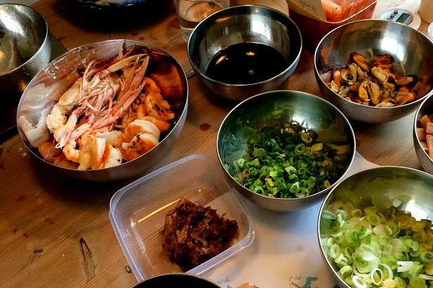 11. Tilbehøret til ramen er omfattende. 