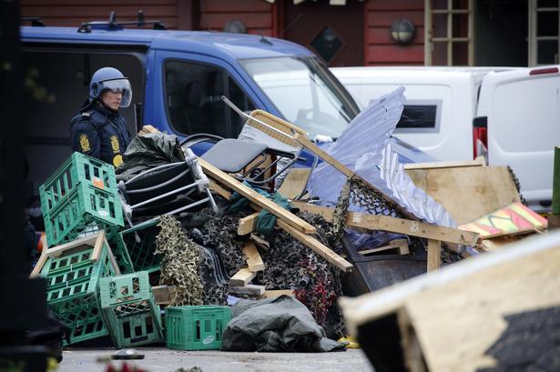 Politiet fjerner hashboder i Christiania KRIMINALITET