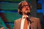 Observatør. Jarvis Cocker, engelsk popmusiks skarpeste observatør og lejlighedsvis lapset forsanger i Pulp har udgivet en ny ep, 'Music From 'Likely Stories''. 
