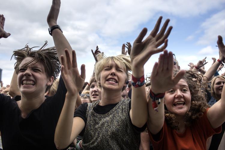 Eufori. Et begejstret Northside-publikum, her til Minds of 99, lukker festivalen af i aften. 