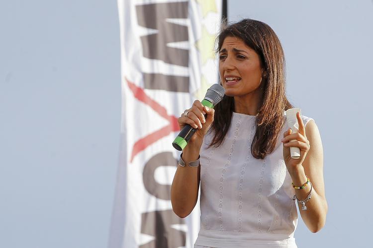 Nyvalgt. Virginia Raggi er Roms første kvindelige borgmester. 