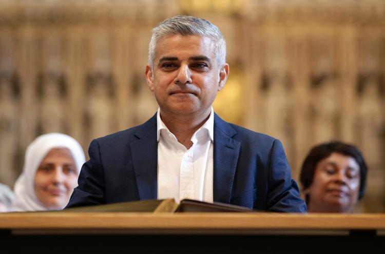 ENDEGYLDIGT Stemmer Storbritanien sig ud af EU på fredag, er der ingen vej tilbage, mener Londons borgmester, Sadiq Khan. 