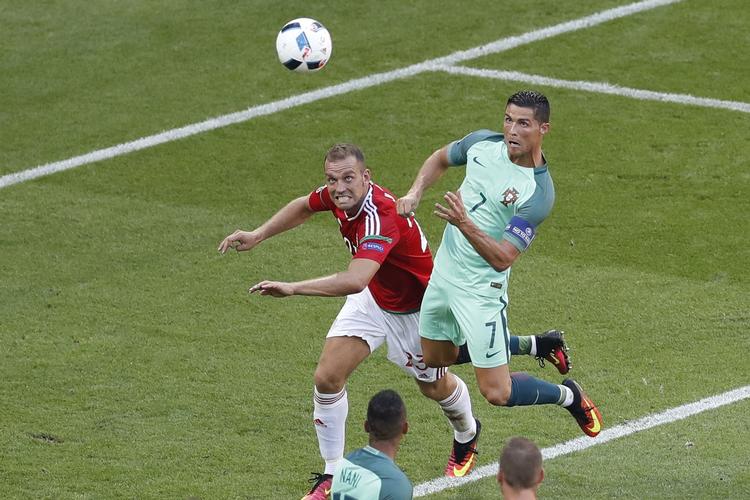 3-3. Med sit ottende mål i en EM-slutrunde sendte Cristiano Ronaldo Portugal videre ved EM. 