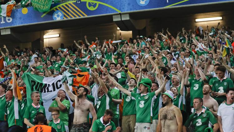 TREDJEPLADS. Irland er det land, der har udnyttet udvidelsen af slutrunden optimalt. Først blev Irland nummer 3 i kvalifikationspuljen og kom videre gennem playoff, og så blev 3.-pladsen i EM-gruppen til en plads i ottendedelsfinalen. 