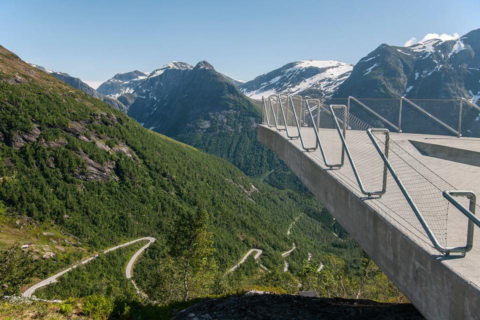 Horisont. Udsigten fra Norges nye designer-rasteplads er ret fænomenal. 