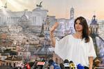 TILGÅENDE. Virginia Raggi overtager styret af den italienske hovedstad. Hun bliver Roms første kvindelige borgmester. 