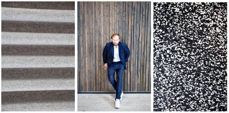 Materialevalg. Akustiklofter fremstillet af kasserede plastflasker (tv.) og gulve af gamle bildæk (th.). I midten arkitekt Anders Lendager foran et vægpanel af genbrugstræ. 