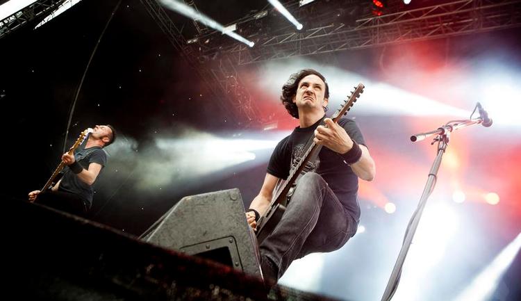 metal. Gojira er en rodbehandling af sjælen af den nådesløse slags. 