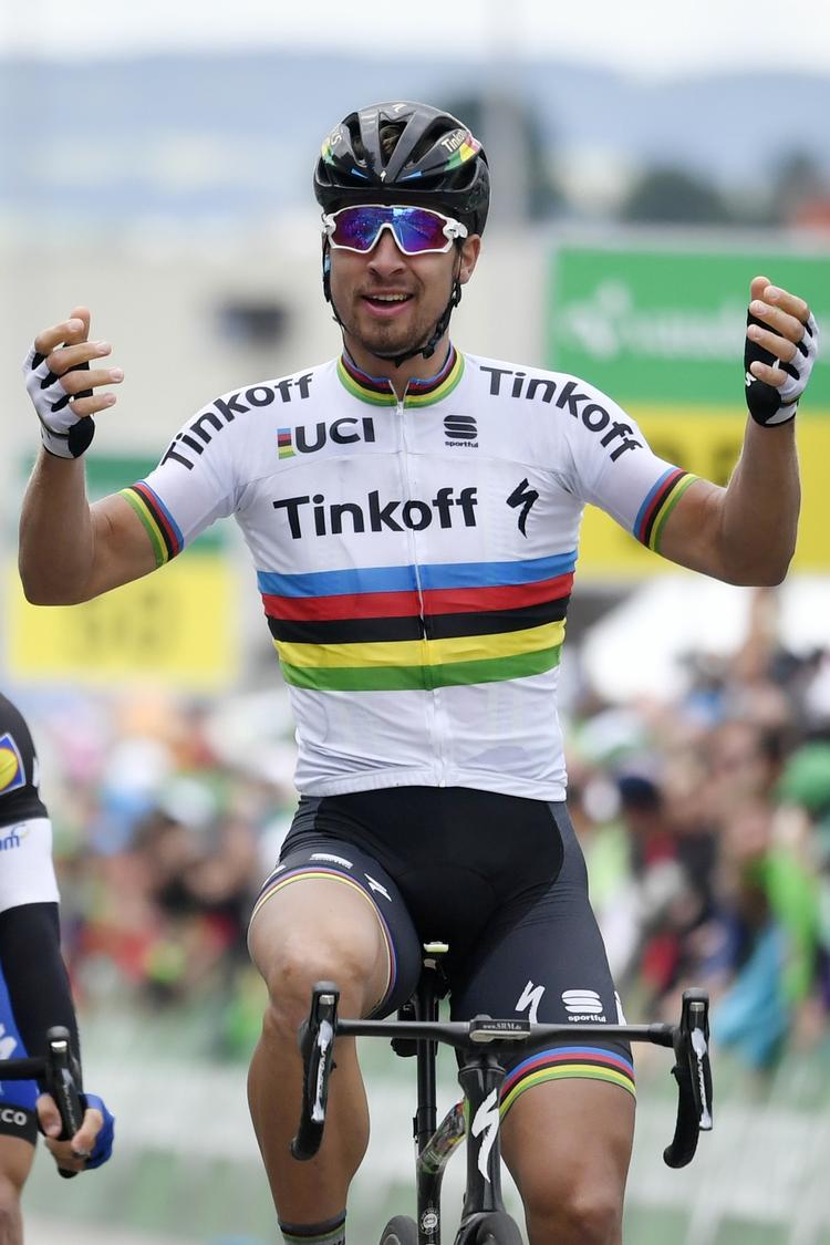 Slået. Sagan havde mulighed for at vinde den nationale titel for femte år i træk, men blev besejret. 