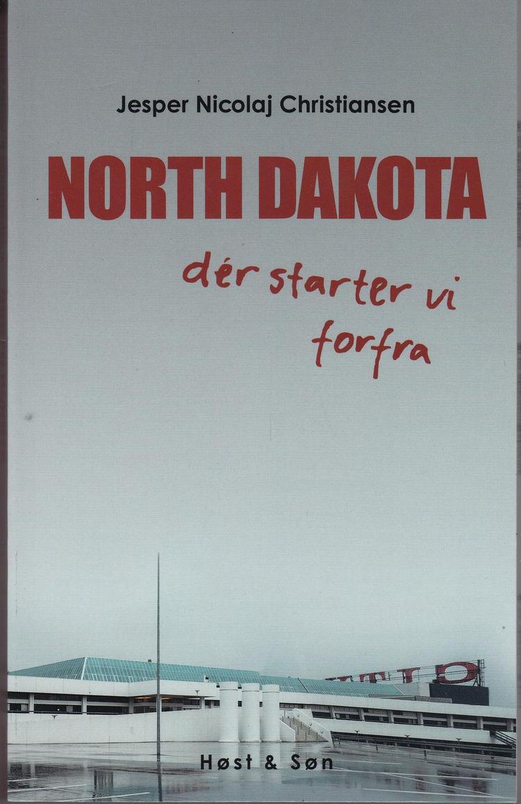 hårdtslående. Forfatteren kan skrue et slagsmål sammen, så stolen hopper. Det er råt for usødet i Jesper Christiansens nye ungdomsroman. 