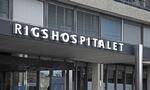 DOM. En forhenværende overlæge på Rigshospitalet er i dag idømt fire måneders ubetinget fængsel for at have stjålet værdier for knap 28.000 fra sin tidligere arbejdsgiver. 