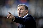 VILLIG. Colin Todd vil ikke afvise et nyt ophold i Danmark og Superligaen. 