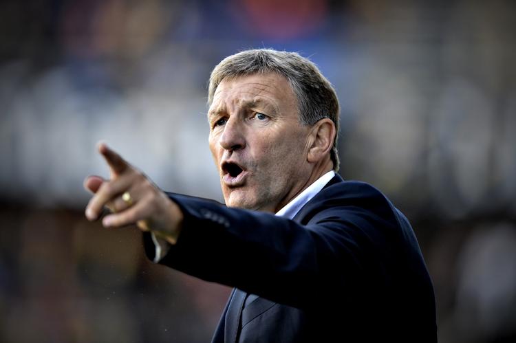 VILLIG. Colin Todd vil ikke afvise et nyt ophold i Danmark og Superligaen. 