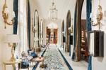 Lobby. Det anslås at renoveringen af The Ritz i Paris har kostet 140 millioner euro (cirka 1 milliard kroner). 