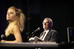 Musiklyrik. Digteren og forfatteren Søren Ulrik Thomsen og sangeren Maja Hartnack bidrog begge med hver sin stemme til åbningen af årets københavnske jazzfestival. 