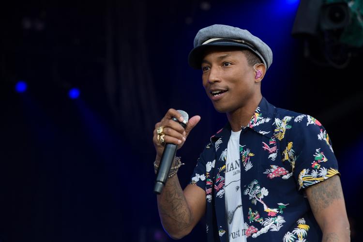 Humørsyg. Pharrell Williams er ikke så 'happy' som hans megahit var 2014 måske kan give indtryk af. 