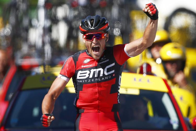 Vinder. Greg van Avermaet vandt både dagens etape og den gule førertrøje. 