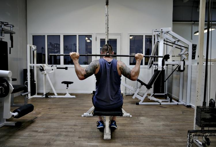 FÆRDIG. Nu kan det snart være slut med at styrketræne i Jyderup Statsfængsel. Både indsatte og ansatte frygter mere doping og ballade. 