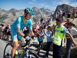 Cykkelsommer. Jakob Fuglsang i verdens hårdeste cykelløb, Tour de France, der både byder på tempo - og Jørgen Leth. 
